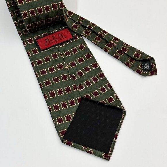Silk Tie, NEO Bill Blass, Geometric Pattern - Picture 2 of 2